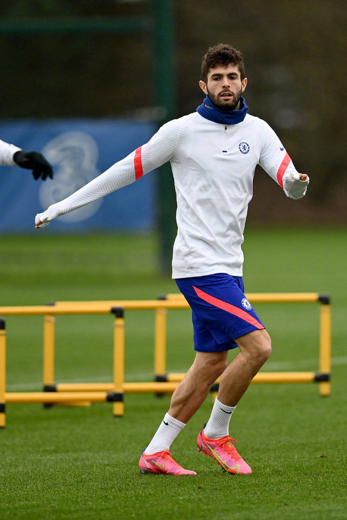 关于赛后体能课后，巴塞罗那主帅复盘备战欧冠，底气十足，数据趋势出现新变化的信息