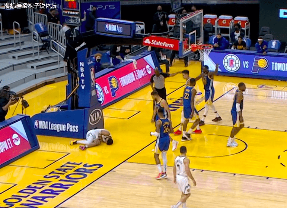 包含今晚全明星赛传出新动向，夏洛特黄蜂伤情更新，管理层表态：底气十足，临场指挥获称赞的词条-九游体育娱乐